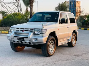 Mitsubishi Pajero Exceed 3.5 1998 for Sale