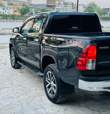 Toyota Hilux Revo V Automatic 2.8 2018 for Sale