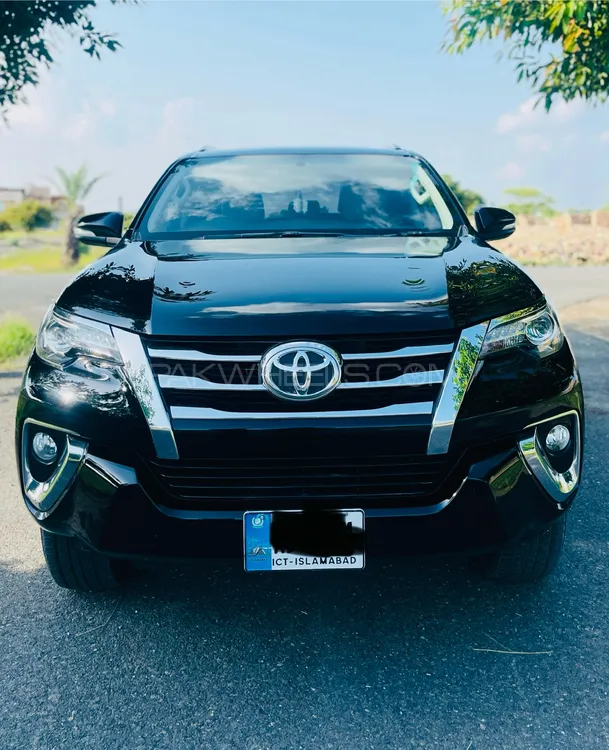 Toyota Fortuner 2017 for Sale in Bahawalnagar Image-1