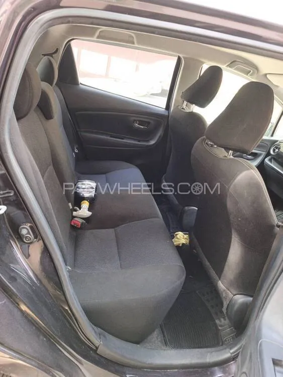 Toyota Vitz 2018 for Sale in Karachi Toyota Vitz 2018 for Sale in Karachi Image-11