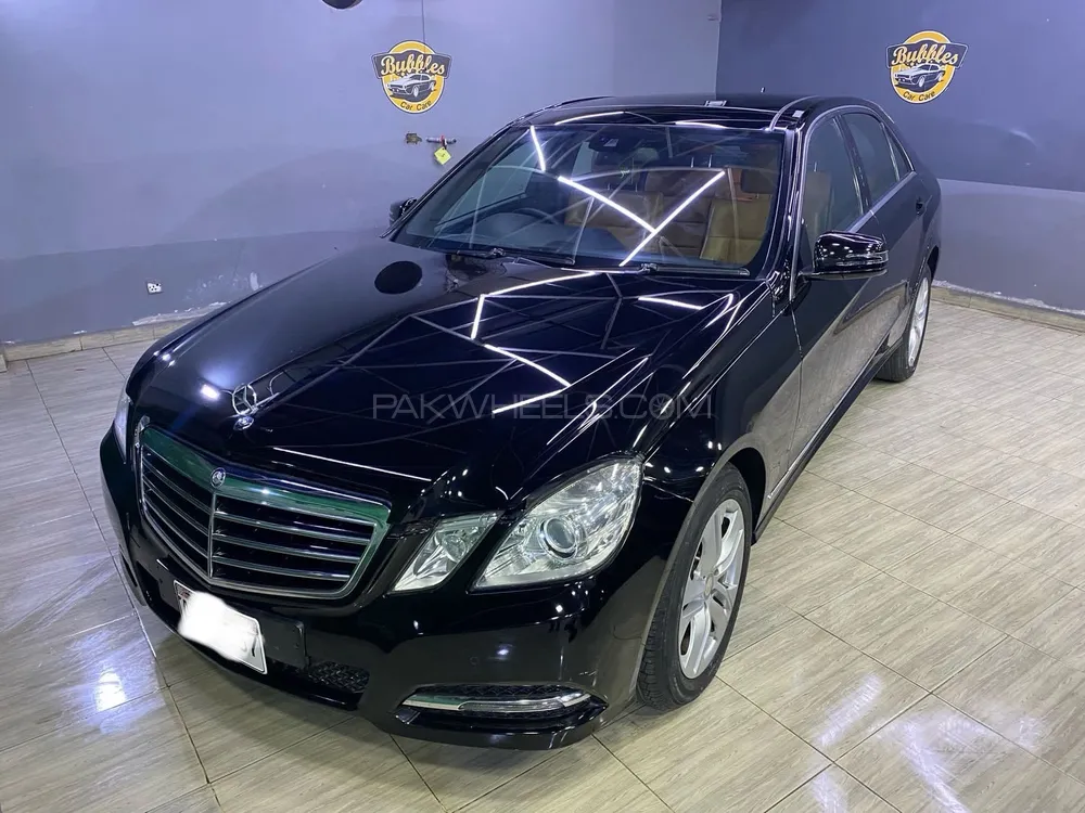 Mercedes Benz E Class 2013 for Sale in Karachi Image-1