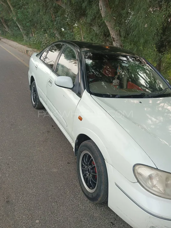 Nissan Sunny 2006 for Sale in Lahore Image-1