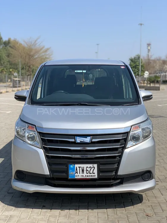 Toyota Noah 2015 for Sale in Lahore Image-1