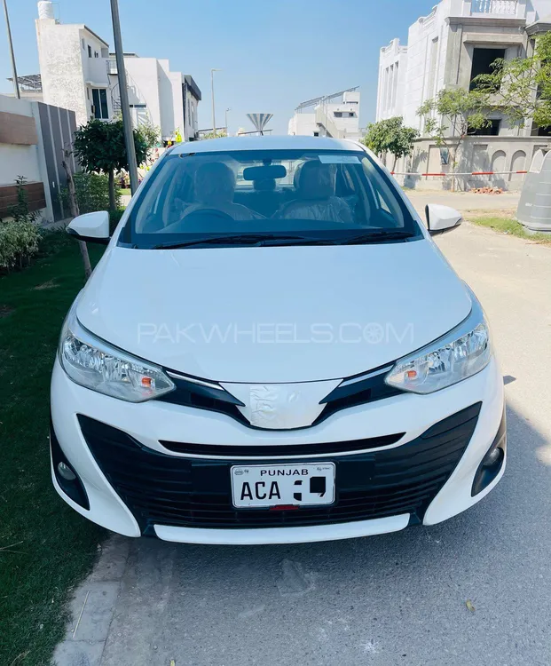 Toyota Yaris Sedan 2021 for Sale in Multan Image-1