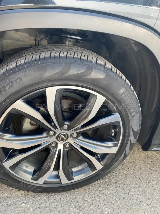 Lexus RX Series 2018 for Sale in Lahore Lexus RX Series 2018 for Sale in Lahore Image-18