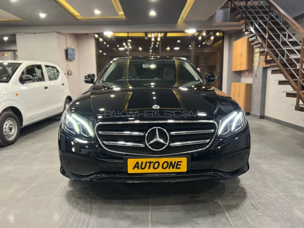 Mercedes Benz E Class 2020 for Sale in Karachi Mercedes Benz E Class 2020 for Sale in Karachi Image-3