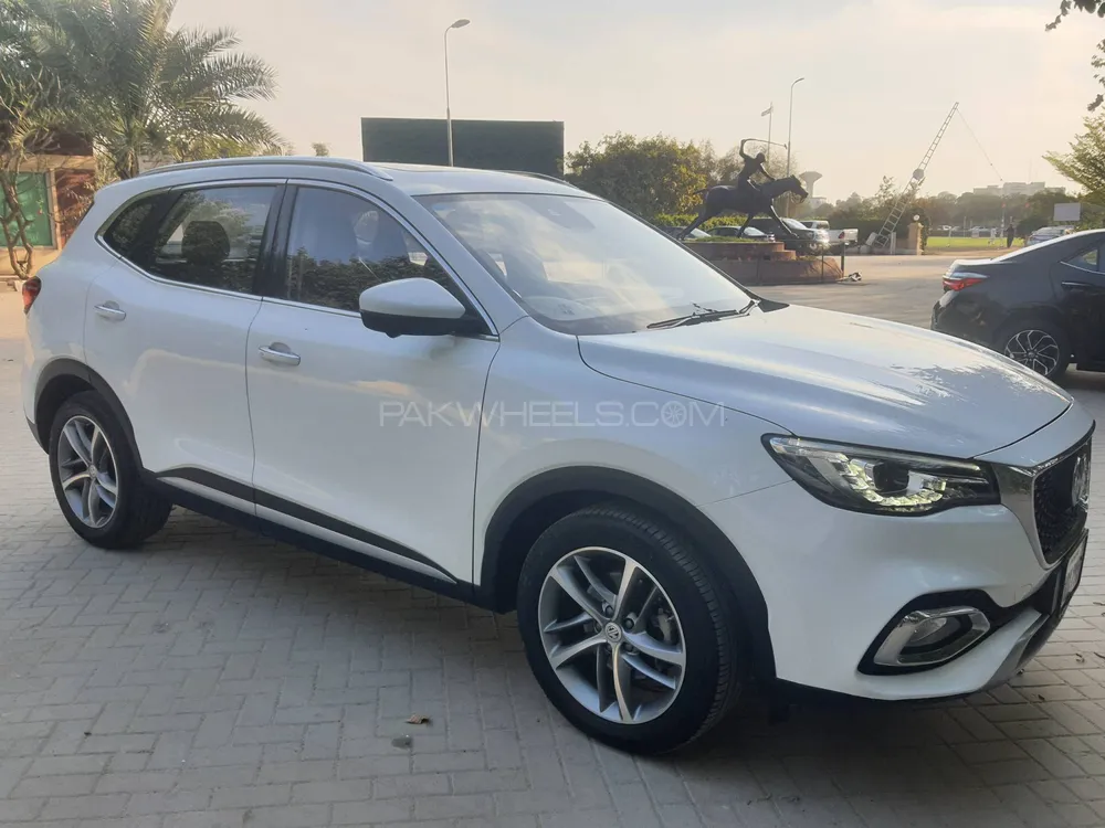 MG HS 2024 for Sale in Lahore Image-1