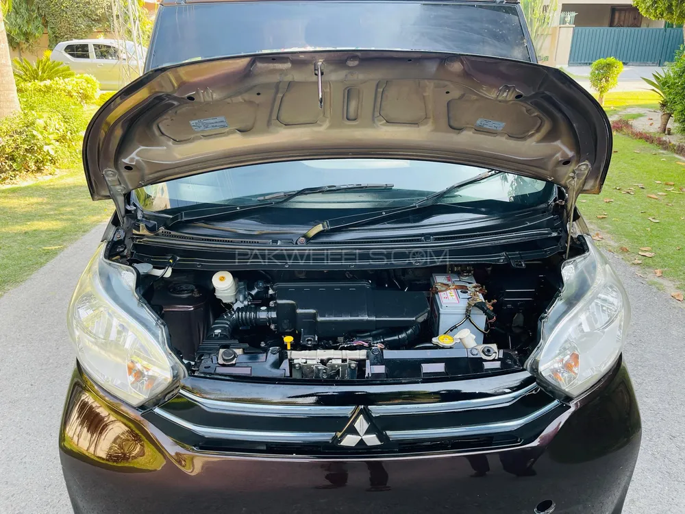 مٹسوبیشی ای کے ایکس 2015 for Sale in لاہور مٹسوبیشی ای کے ایکس 2015 for Sale in لاہور Image-7