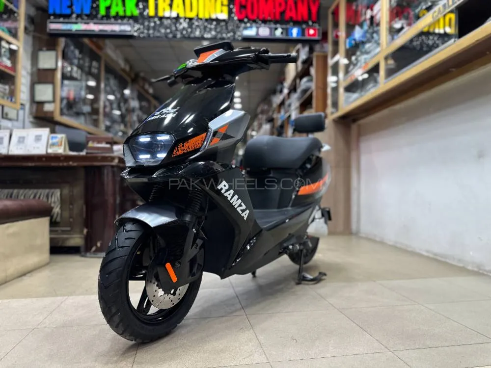 New Asia Ramza M8 2025 for Sale Image-1