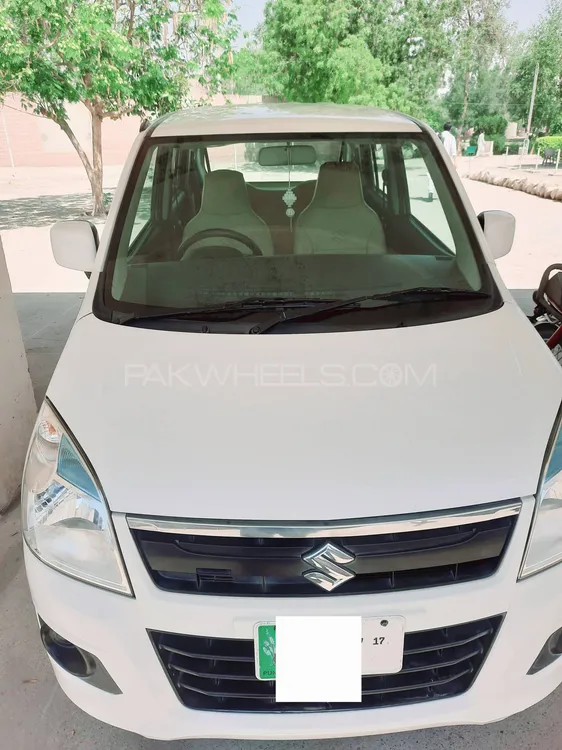 Suzuki Wagon R 2017 for Sale in Muzaffar Gargh Image-1