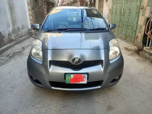 Toyota Vitz F 1.0 2010 for Sale