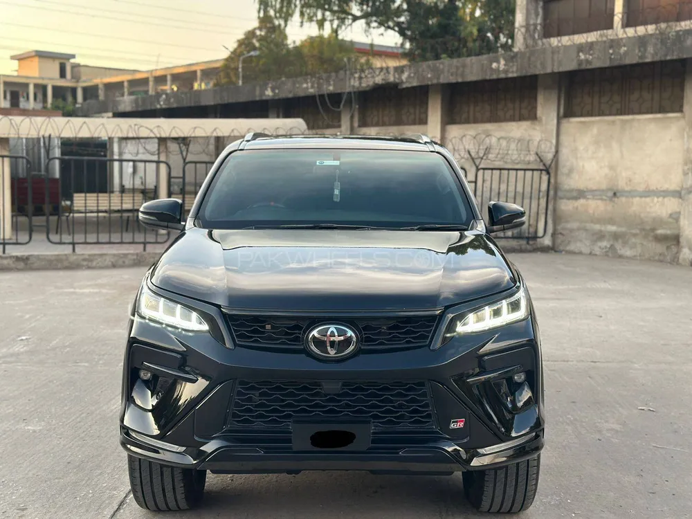 Toyota Fortuner 2023 for Sale in Islamabad Toyota Fortuner 2023 for Sale in Islamabad Image-9