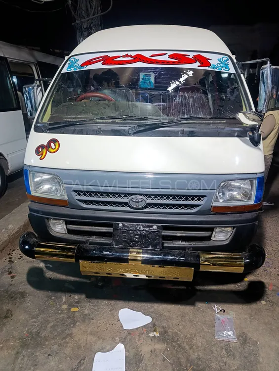 Toyota Hiace 1990 for Sale in Chunian Image-1