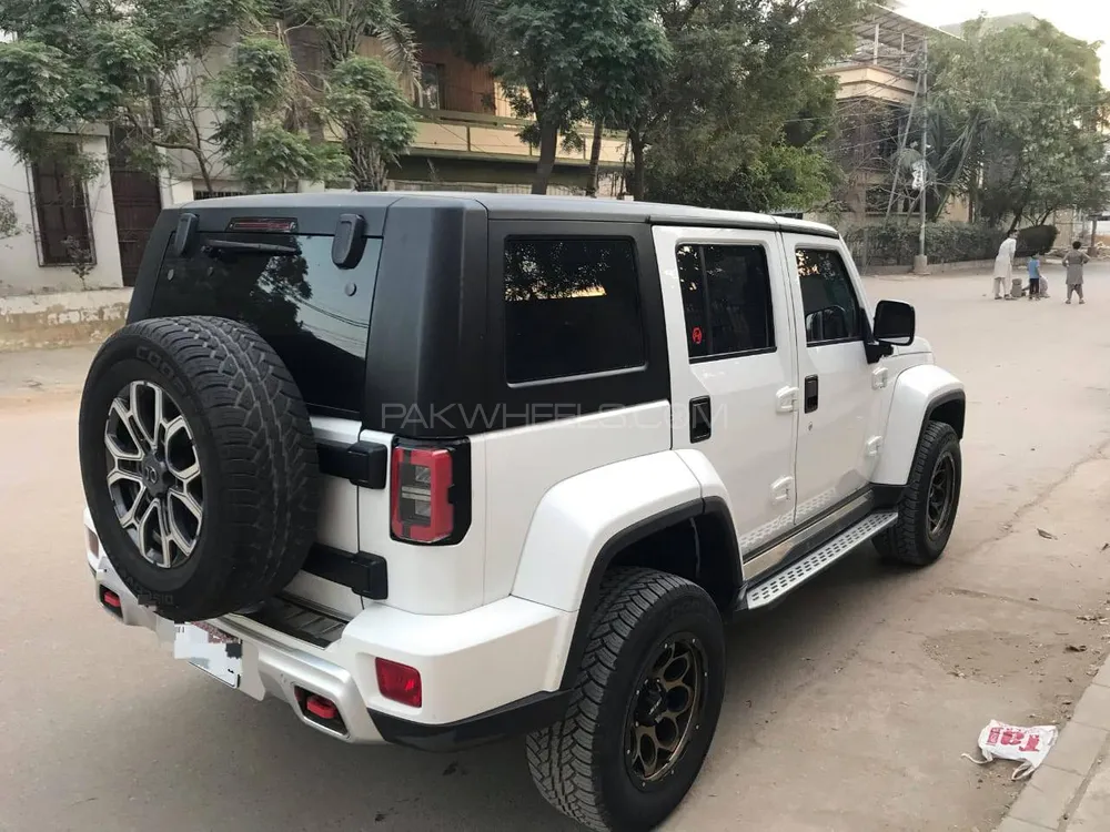 BAIC BJ40 Plus 2022 for Sale in Karachi BAIC BJ40 Plus 2022 for Sale in Karachi Image-5