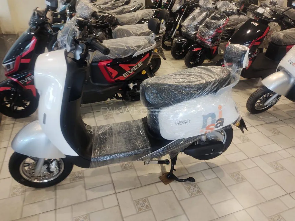 Evee Nisa 2025 for Sale Image-1