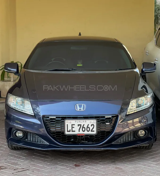 Honda CR-Z 2013 for Sale in Lahore Image-1