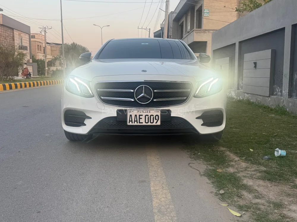 مرسڈیز بینز ای کلاس 2020 for Sale in فیصل آباد Image-1