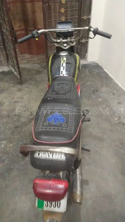 میٹرو MR 70 2009 for Sale میٹرو MR 70 2009 for Sale Image-2