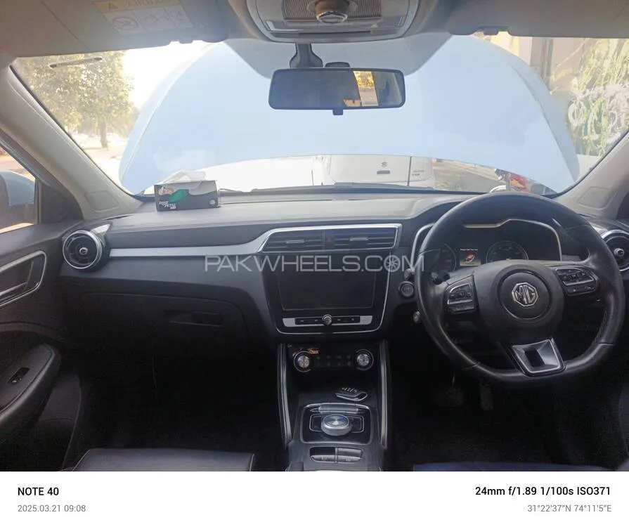 MG ZS EV 2020 for Sale in Lahore MG ZS EV 2020 for Sale in Lahore Image-10