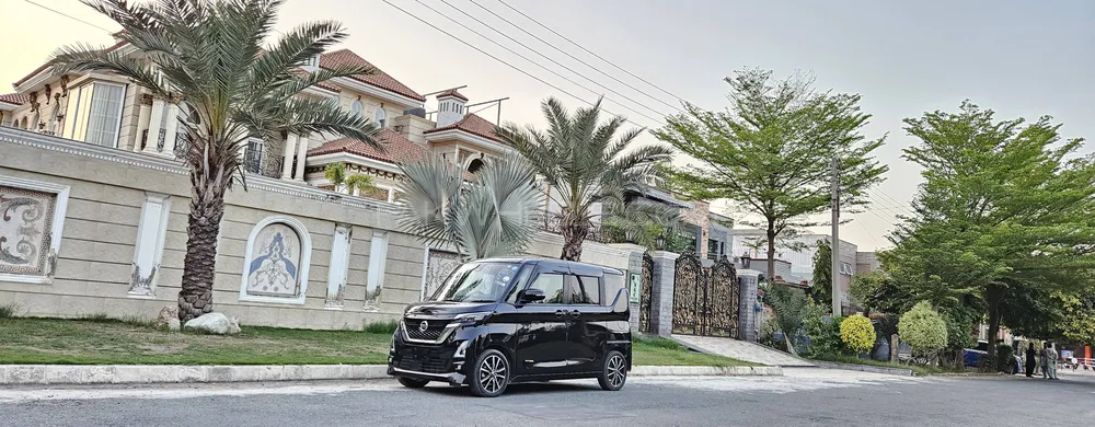 نسان Dayz Roox 2022 for Sale in لاہور Image-1