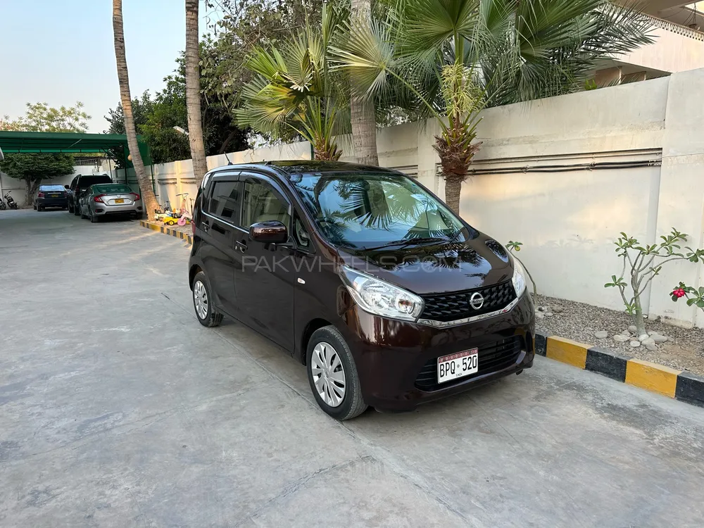 Nissan Dayz 2015 for Sale in Karachi Image-1