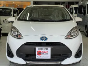 Toyota Aqua S 2021 for Sale