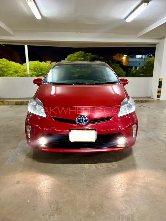 Toyota Prius 2012 for Sale in Karachi Image-1