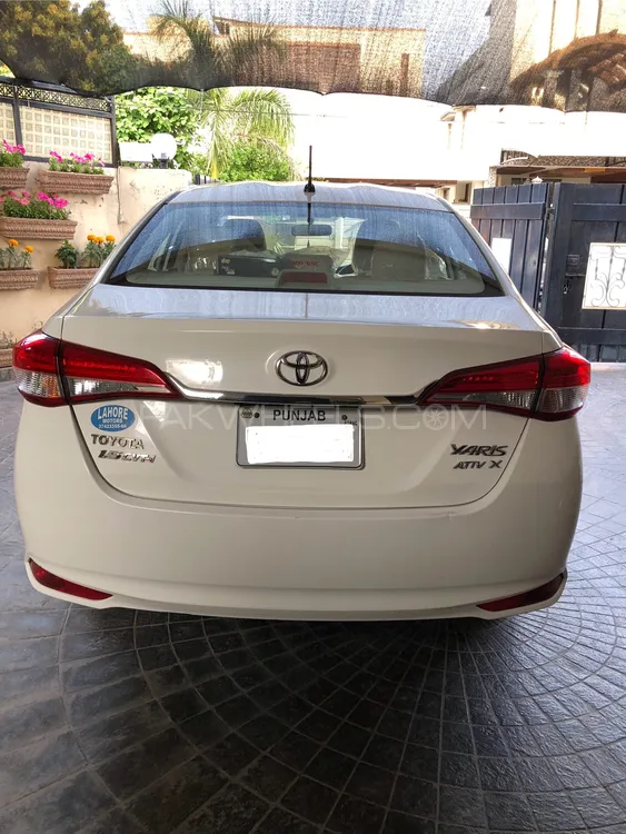 Toyota Yaris Sedan 2021 for Sale in Lahore Image-1