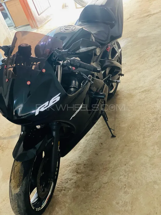 Yamaha YZF-R6S 2006 for Sale Image-1