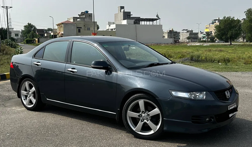 18 Inch Rim & Tyres For sale Image-1
