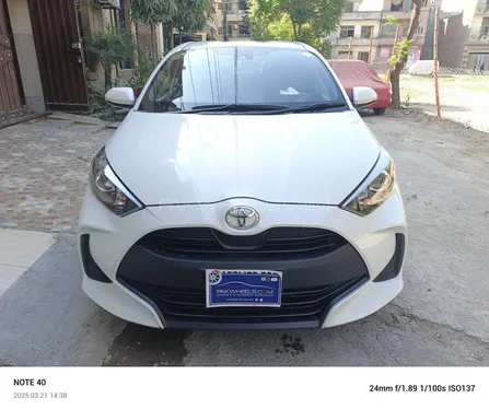 Slide toyota yaris hatchback g 1 0 2021 118611544