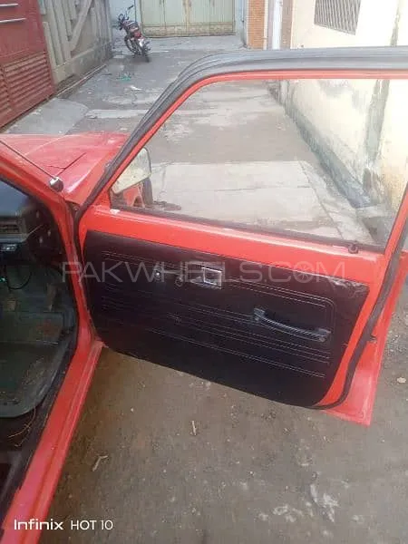Mazda 323 1979 for Sale in Rawalpindi Image-1