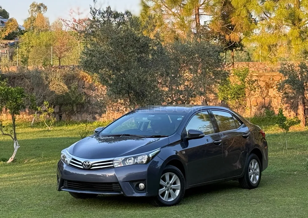 Toyota Corolla 2016 for Sale in Islamabad Image-1