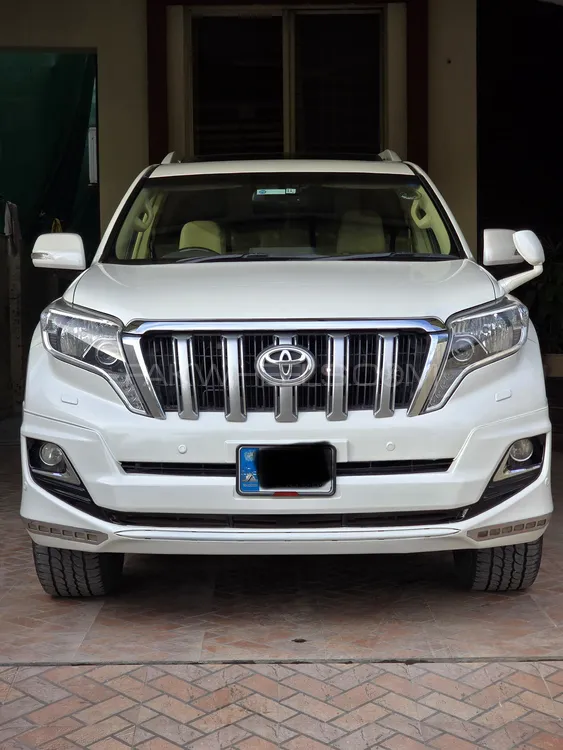 Toyota Prado 2014 for Sale in Islamabad Image-1