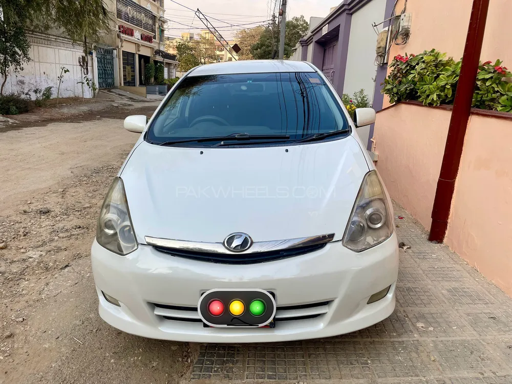 Toyota Wish 2007 for Sale in Karachi Image-1