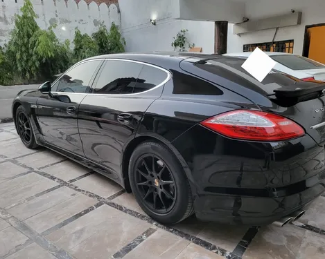 Porsche Panamera S Hybrid 2013