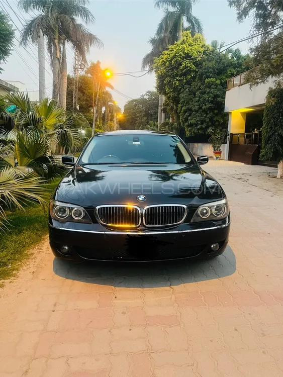 BMW 7 Series 2002 for Sale in Sialkot Image-1