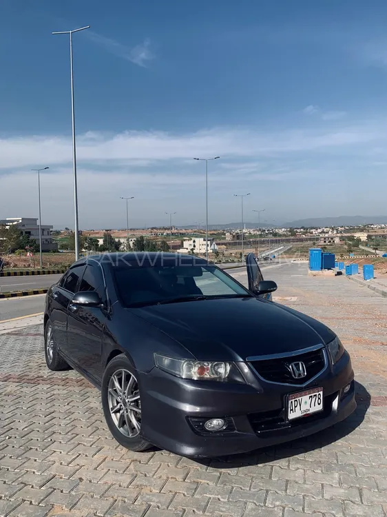 Honda Accord 2003 for Sale in Islamabad Image-1