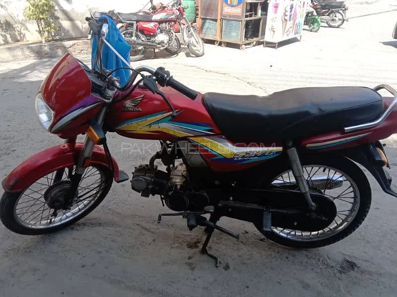Honda CD 70 Dream 2018 for Sale Image-1