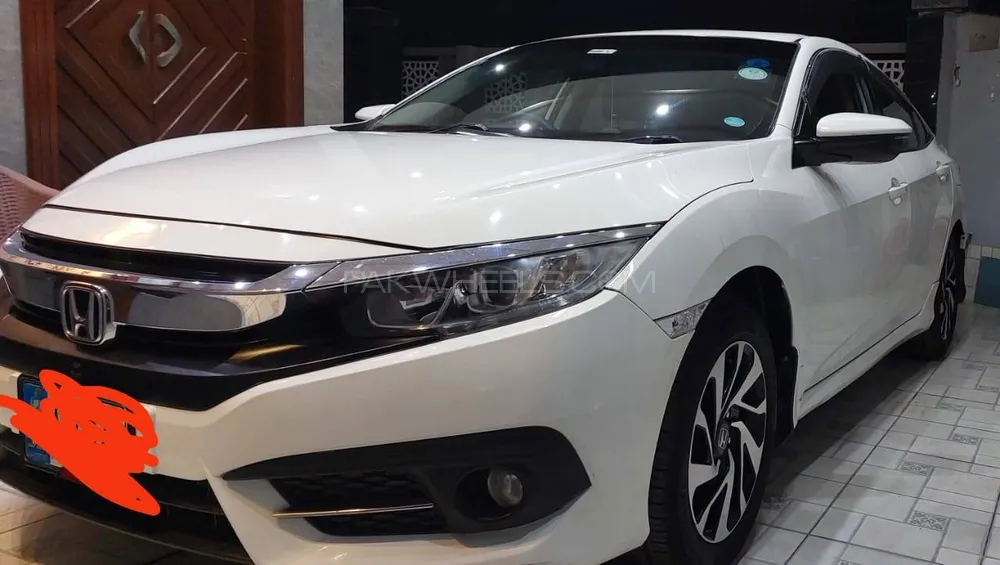 Honda Civic 2018 for Sale in Lahore Image-1