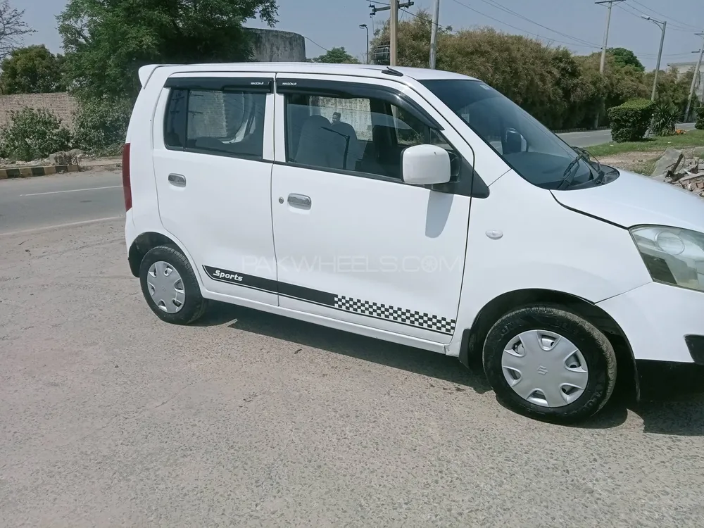 Suzuki Wagon R 2017 for Sale in Lahore Image-1