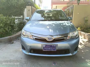 Toyota Corolla Axio Hybrid 1.5 2014 for Sale