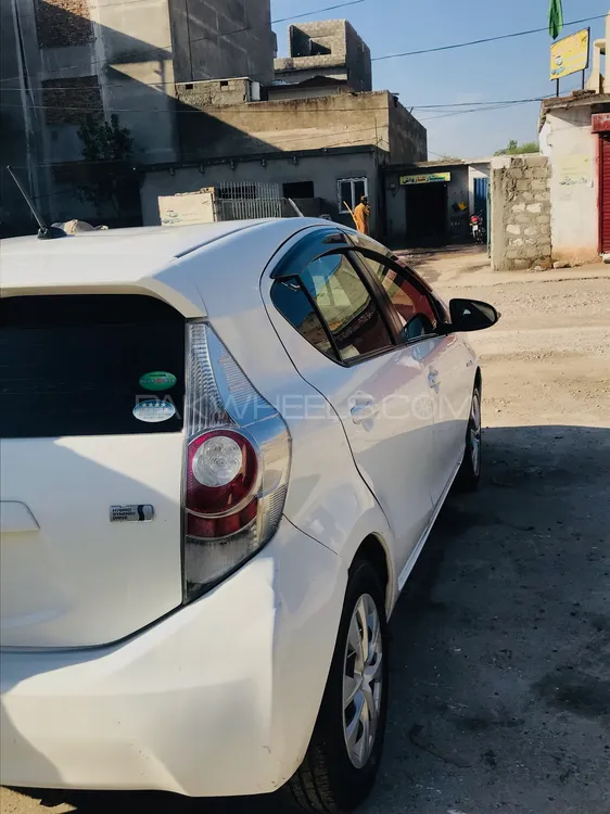 Toyota Aqua 2012 for Sale in Islamabad Image-1