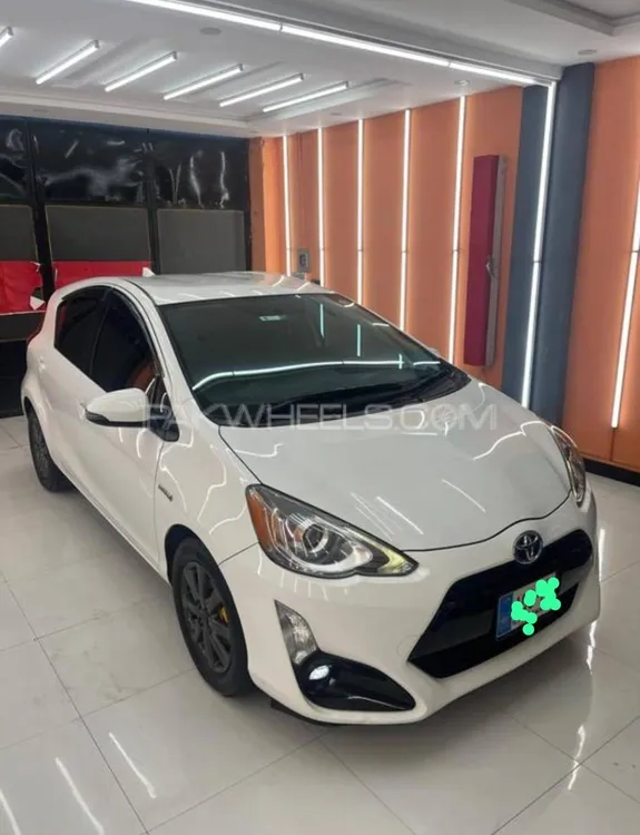 ٹویوٹا اکوا 2015 for Sale in اسلام آباد Image-1