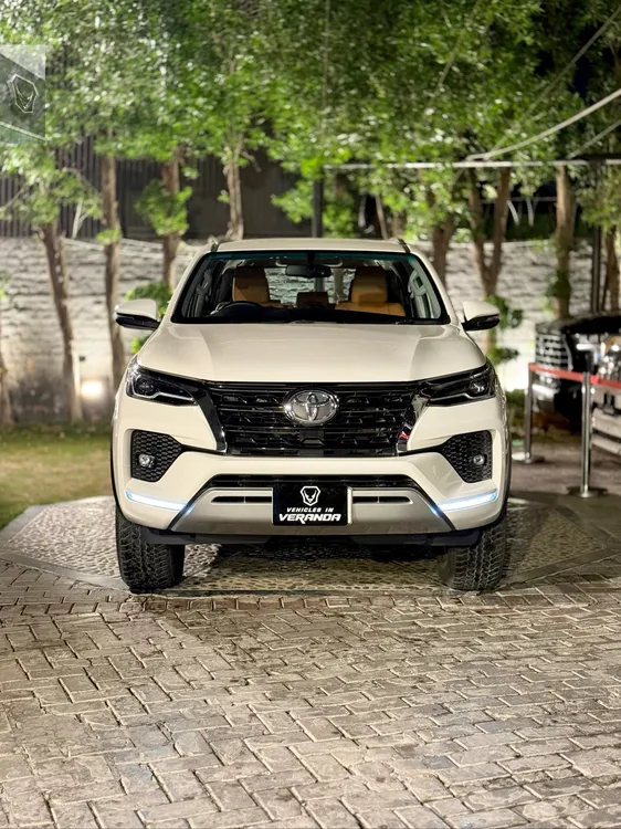 Toyota Fortuner 2021 for Sale in Lahore Image-1