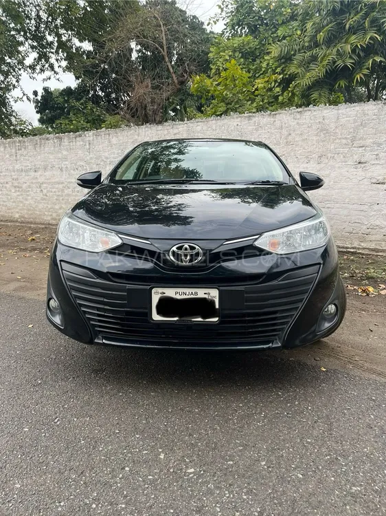 Toyota Yaris Sedan 2021 for Sale in Lahore Image-1