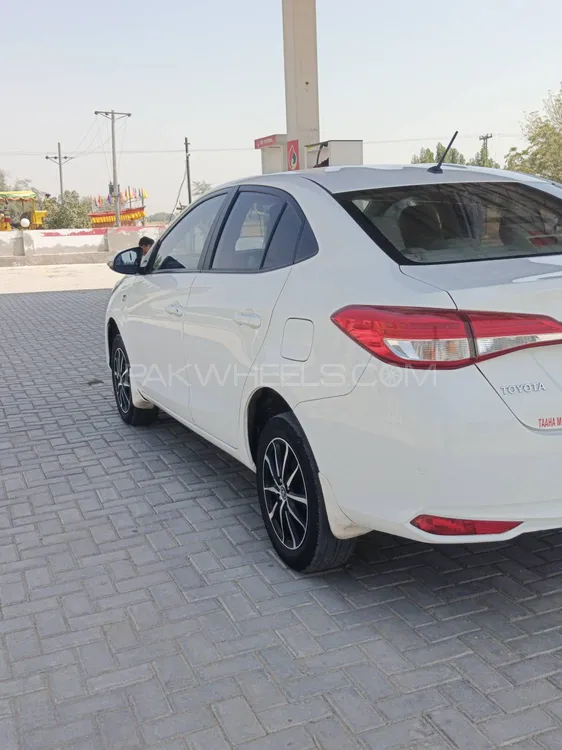 Toyota Yaris Sedan 2023 for Sale in Rahim Yar Khan Toyota Yaris Sedan 2023 for Sale in Rahim Yar Khan Image-4