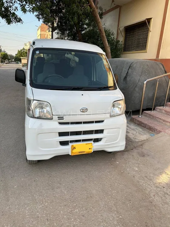 Daihatsu Hijet 2011 for Sale in Hyderabad Image-1