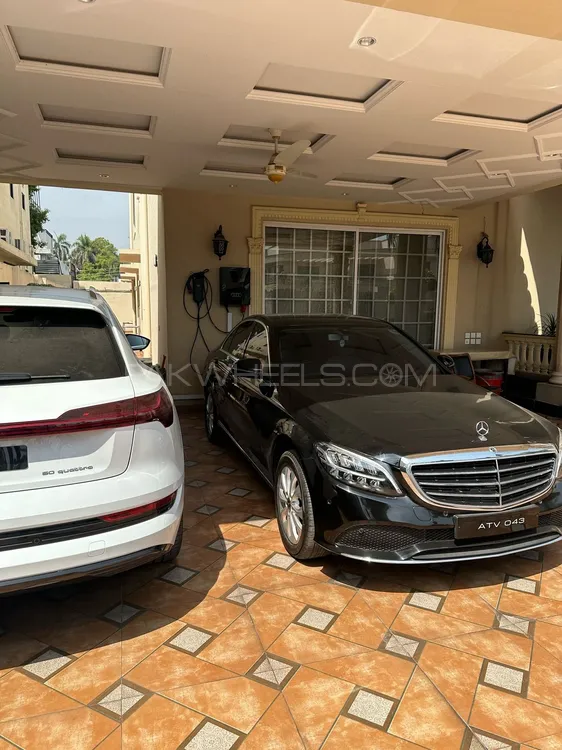 Mercedes Benz C Class 2020 for Sale in Lahore Image-1