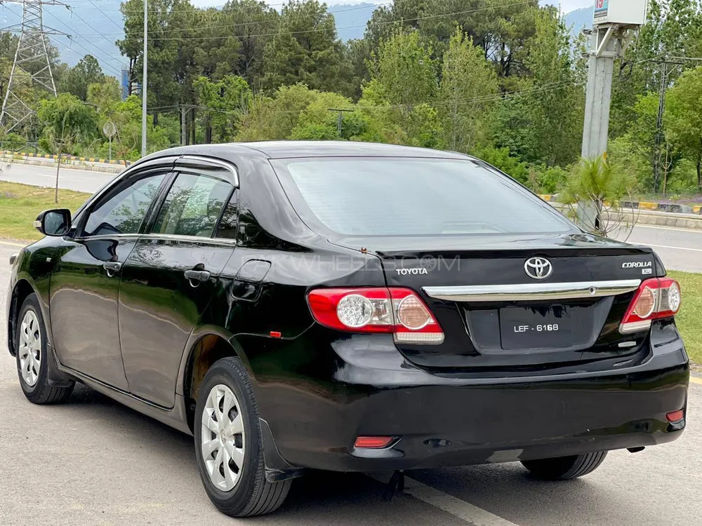 Toyota Corolla 2013 for Sale in Rawalpindi Image-1